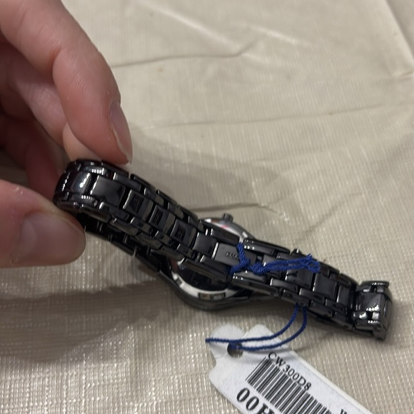 Watch - Picture 3 of 4